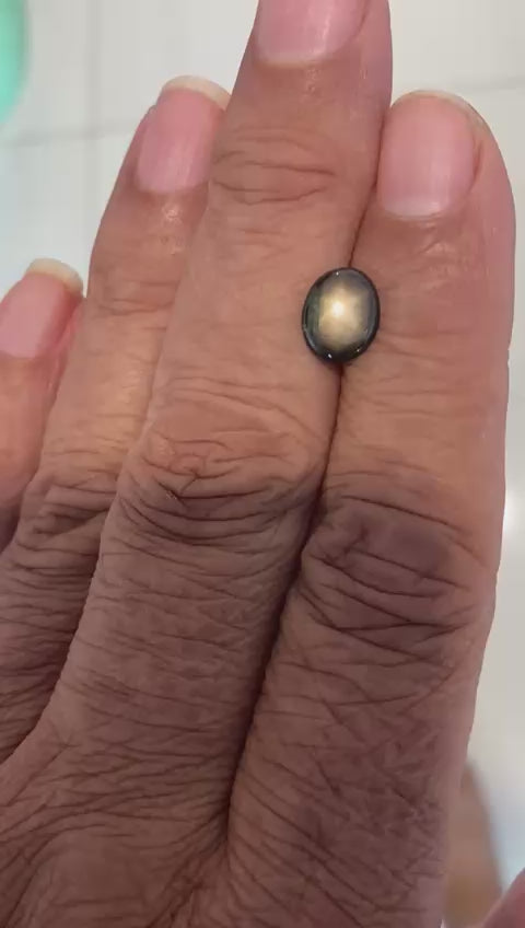 Certified Natural Star Black Sapphire – 2.86 cts Oval Cabochon | Chantaburi Star Gemstone
