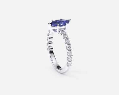 Maura Gems and Jewellery 1.05 ct sapphire ring in 18-karat white gold with diamonds G Color Si1 clarity