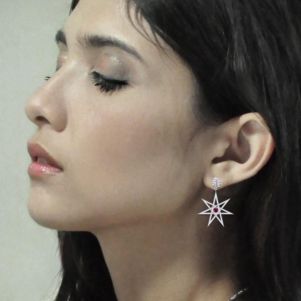 Maura Gems and Jewellery Dangling Gemstone Elven Star with Oak Leaf Post Earrings TER1764